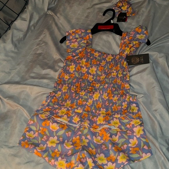 Vince Camuto Other - Girl Vince Camuto 2 piece Set, Floral Blue/Pink. Size variety
